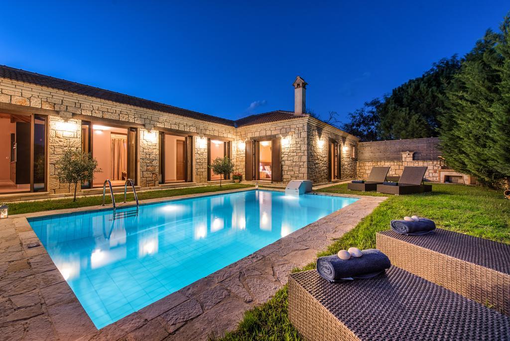 Astarte Villas - Kyveli Luxurious Private Villa Gaitani Room photo