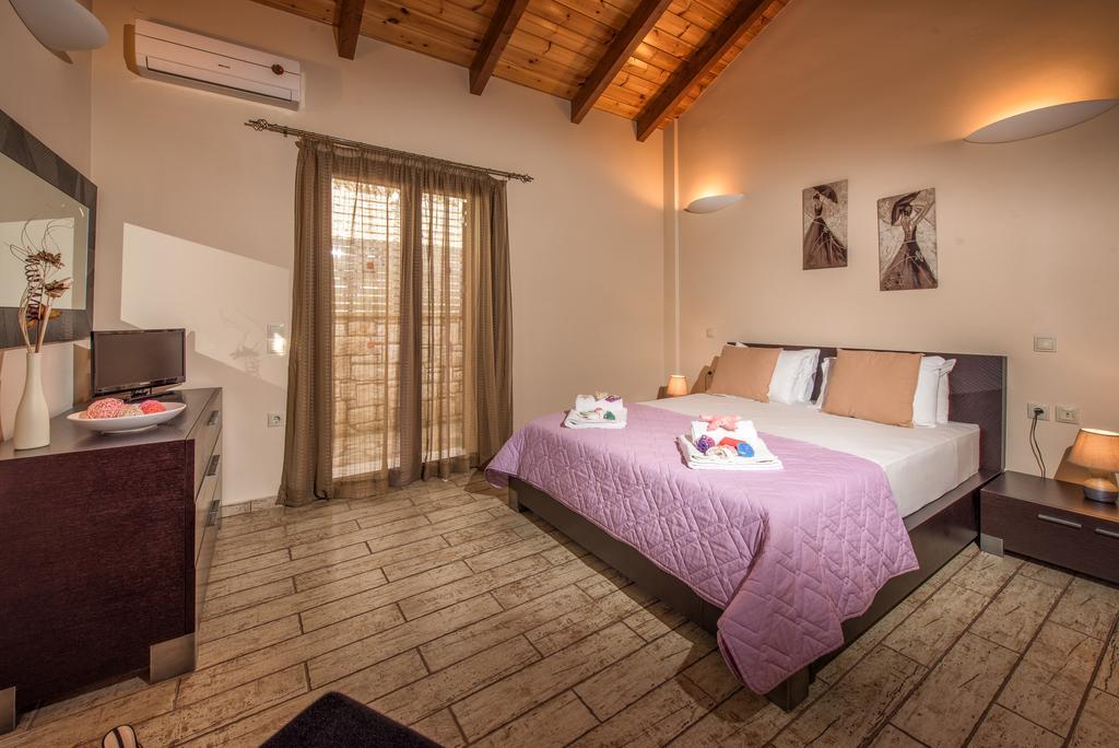 Astarte Villas - Kyveli Luxurious Private Villa Gaitani Room photo