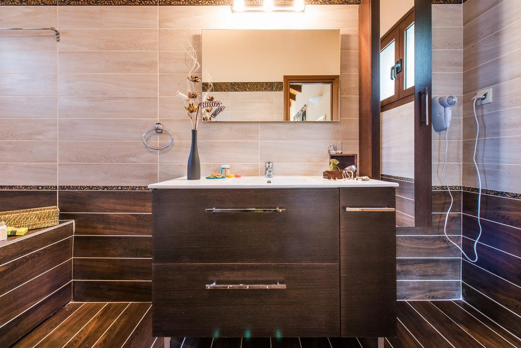 Astarte Villas - Kyveli Luxurious Private Villa Gaitani Room photo