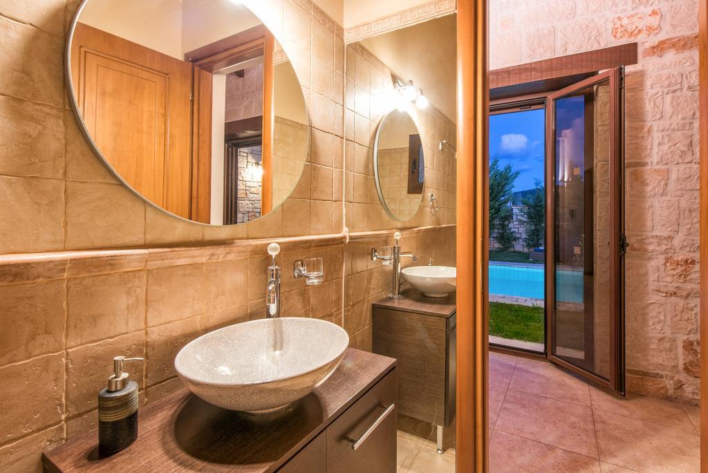 Astarte Villas - Kyveli Luxurious Private Villa Gaitani Room photo